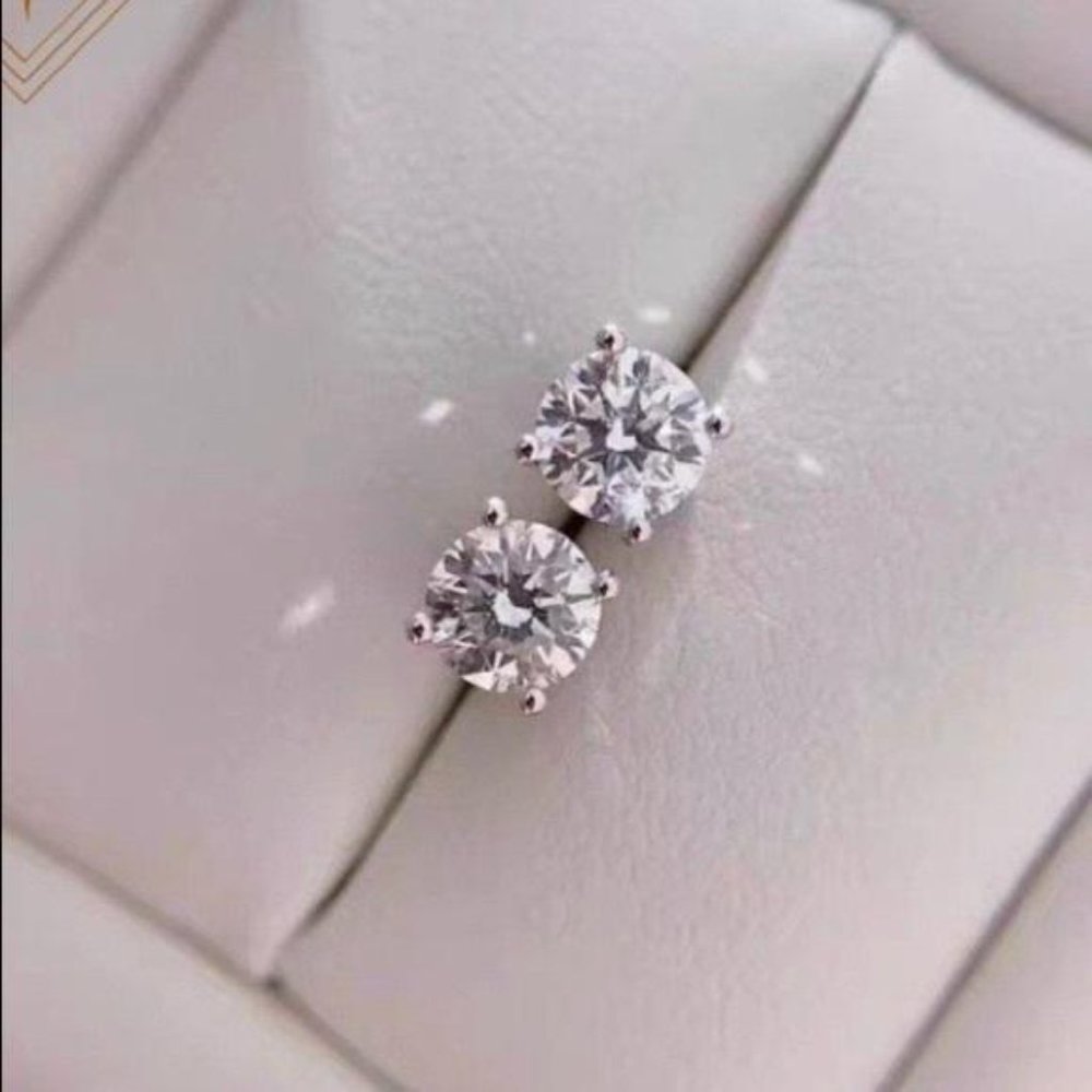 NEW 2 CARAT DIAMOND SILVER STUD EARRINGS - Picture 4 of 7